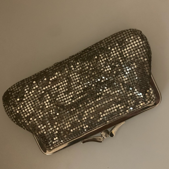 Whiting & Davis Silver Chainmail Mesh Clutch - Picture 2 of 6